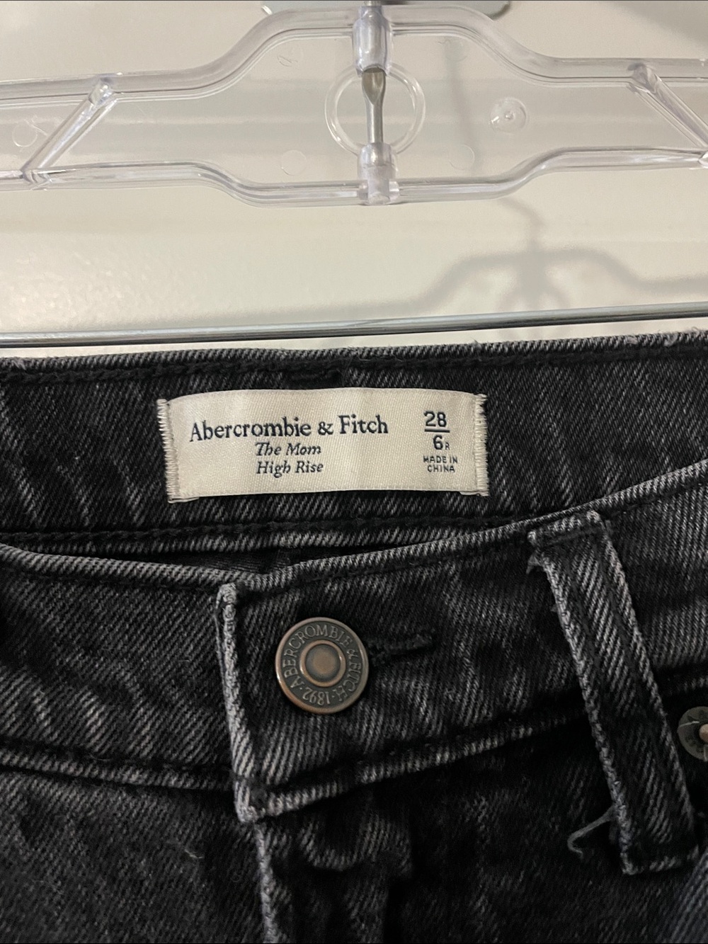 Abercrombie & Fitch The Mom High Rise Jeans — Black Wash